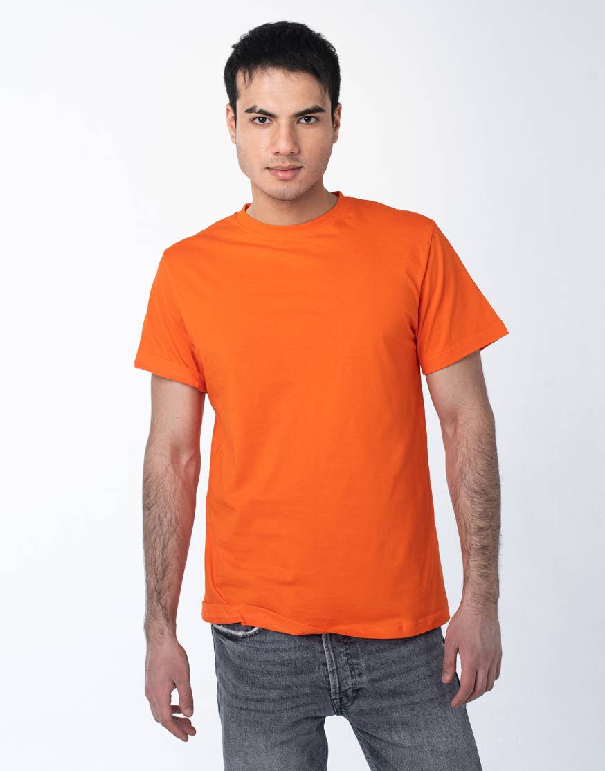 Оранжевая мужская футболка оптом